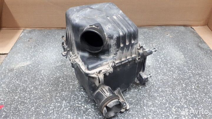 Корпус воздушного фильтра Kia Cerato TD G4FC 2010