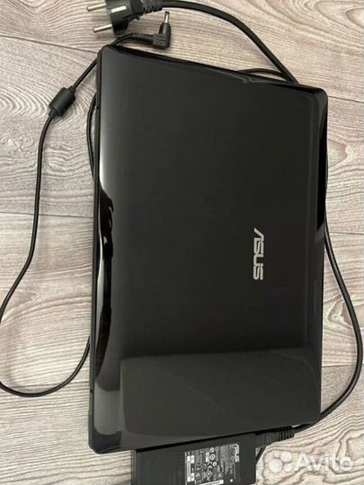 Ноутбук asus n61vg
