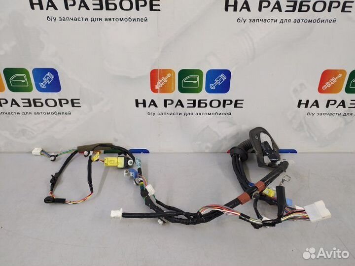 Проводка двери передняя правая Toyota Land Cruiser