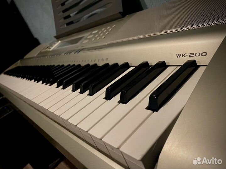 Casio wk-200