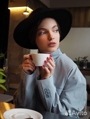 Голубой костюм Черешня