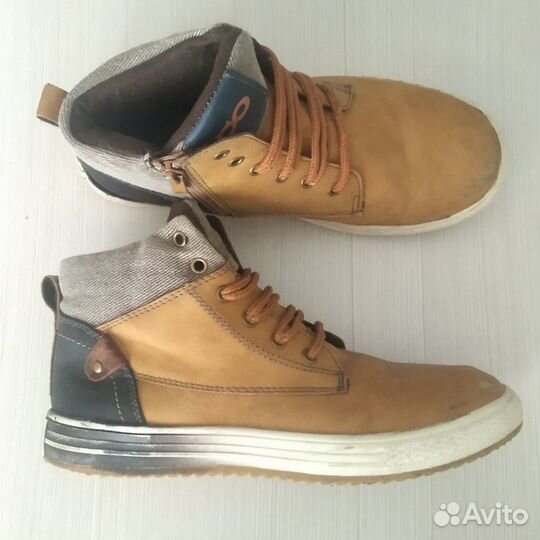 Ботинки д/мальчика р36