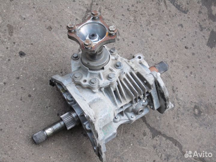 Раздатка 2 литра механика Рено Дастер