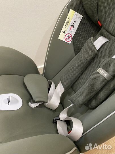 Автокресло Happy Baby Unix Isofix