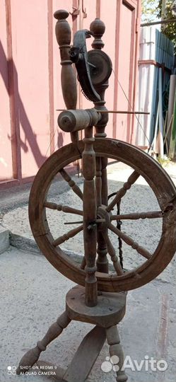 Прялка деревянная старинная