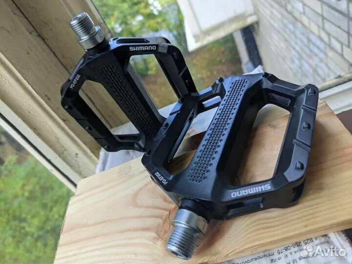 Педали Shimano EF202, новые, в коробке