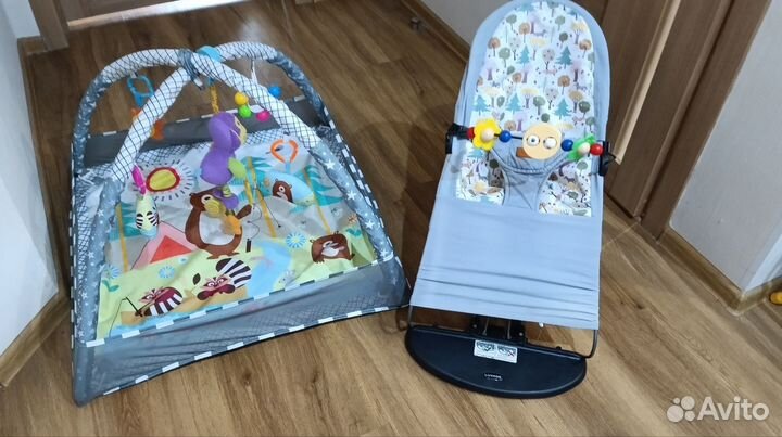 Шезлонг и коврик