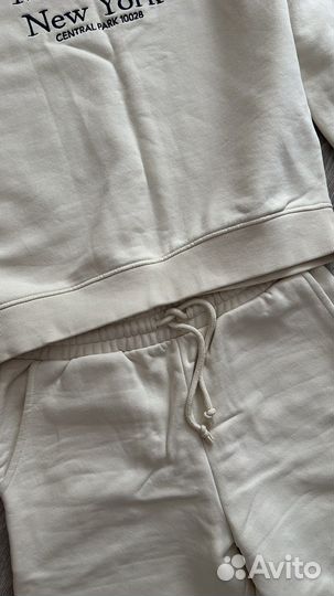 Костюм zara флисовый молочный