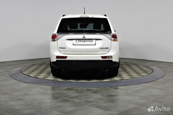 Mitsubishi Outlander 2.4 CVT, 2013, 113 153 км