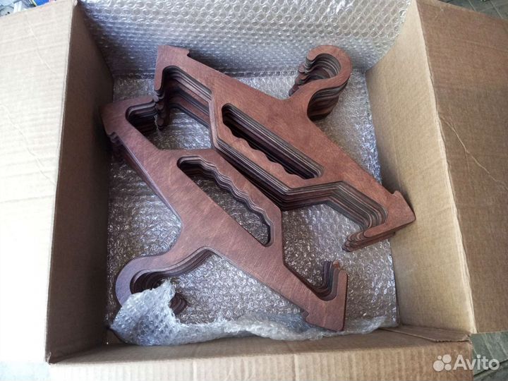 Лазерная резка фанеры, оргстекла и др