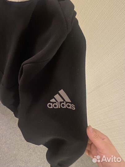 Худи Adidas черная