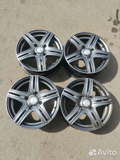 Литые диски 4*114,3 R15 skad