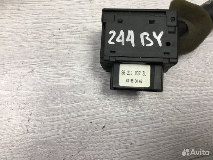 Переключатель дворников Peugeot Expert 1.9 1997