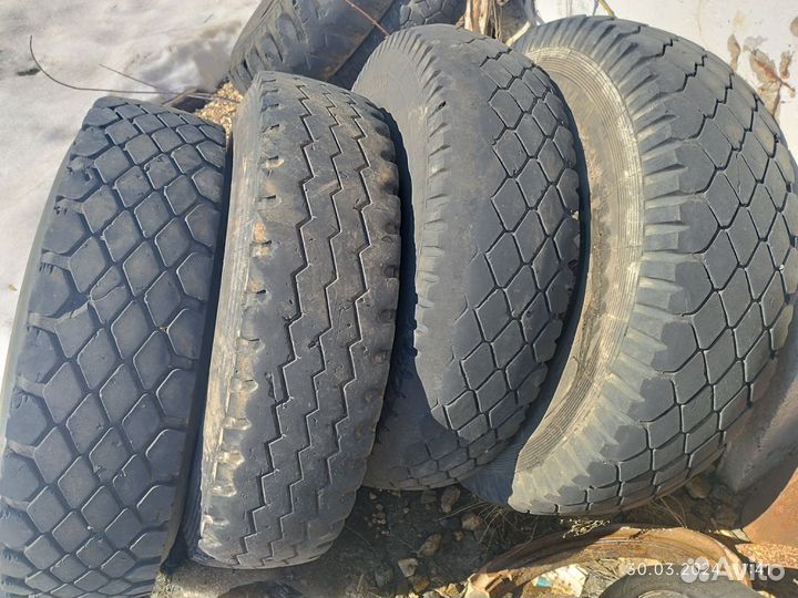 Продам шины R20