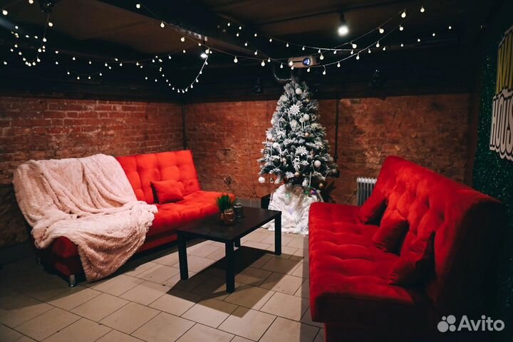 Личный кинотеатр в центре города «кинокафе»