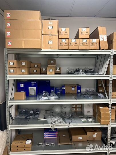 A2132406100 Mercedes-Benz опора кпп original