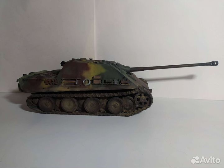 Готовая модель танка ягдпантера 1:25