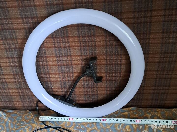 Кольцевая лампа 30 см