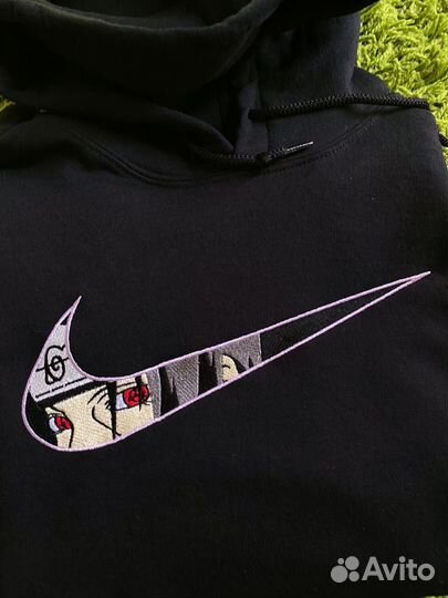 Худи с вышивкой аниме