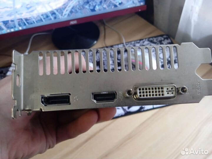 Видеокарта HD5670 1G gddr5