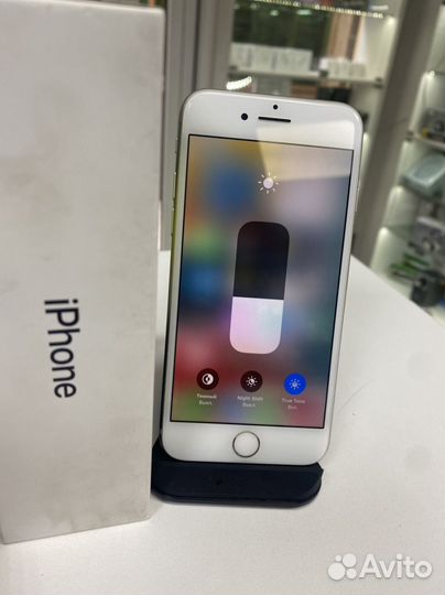 iPhone 8, 256 ГБ