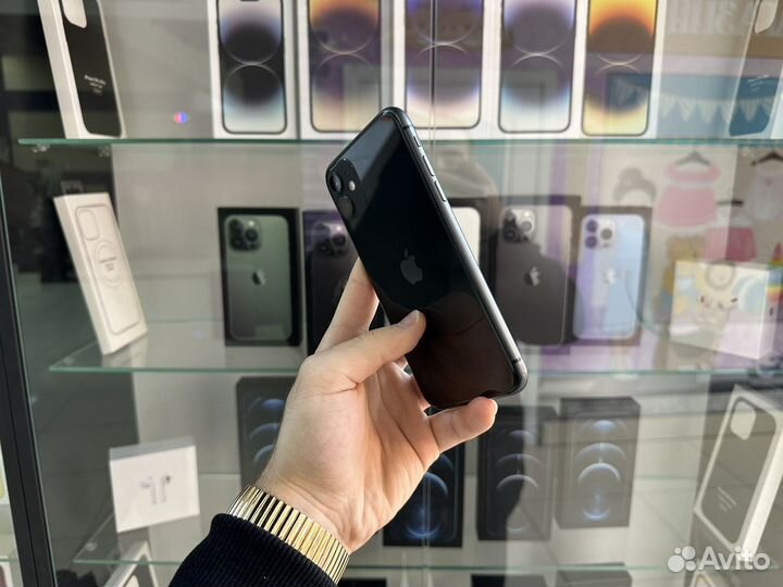 iPhone 11, 128 ГБ