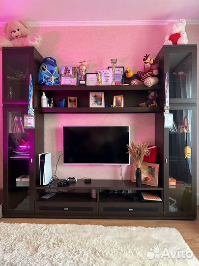 Стенка в гостиную