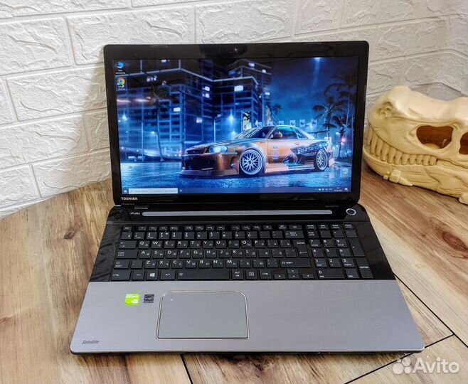 Мощный 17.3 / Core i5 /Nvidia Geforce GT 740M