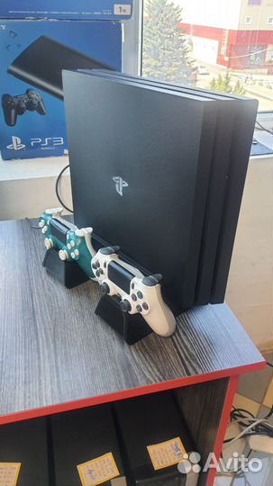 Sony PS4 pro 1tb
