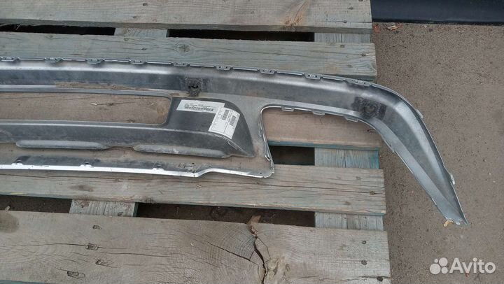 Спойлер заднего бампера Volkswagen Tiguan 2