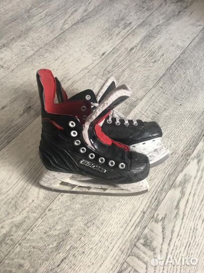 Хоккейные коньки bauer 35 р
