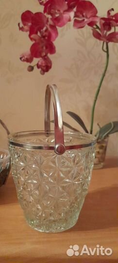 Вазы конфетницы