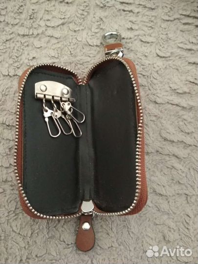 Чехол для ключей