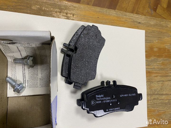 Тормозные колодки передние Мерседес А-класс w168