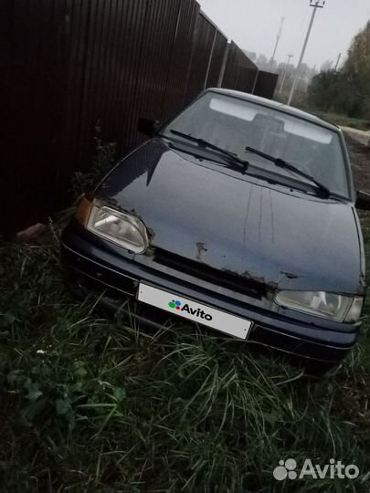 ВАЗ 2115 Samara 1.5 МТ, 2002, битый, 300 000 км