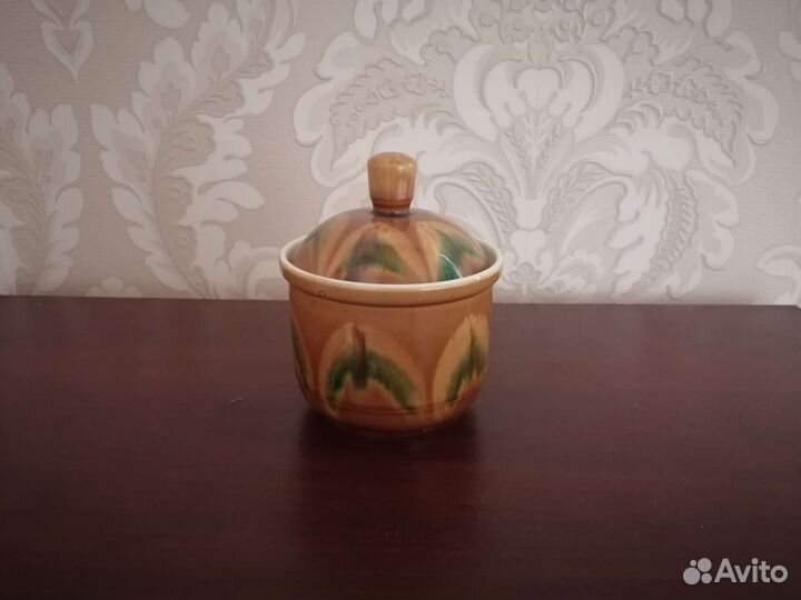 Столовая посуда. Поднос. Мерные стаканы