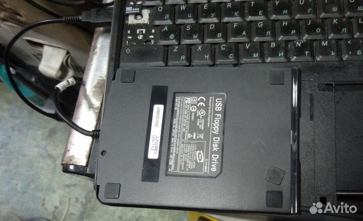 Внешний флопик дисково USB Sony MPF 82E бу 1.44Мб