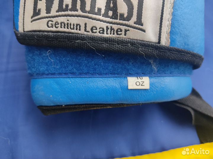 Боксерские перчатки, турник, коврик