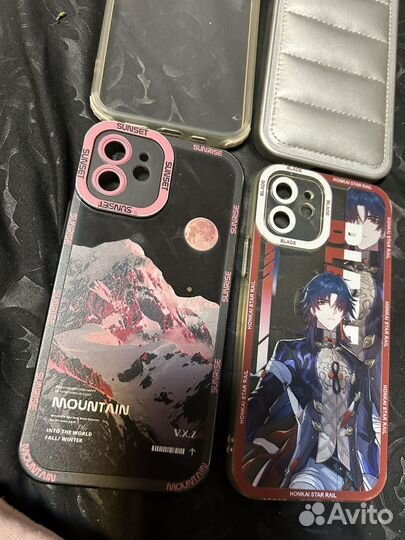 Чехлы iPhone 12