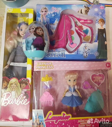 Новые наборы : Книга Холодное Сердце + подар0к