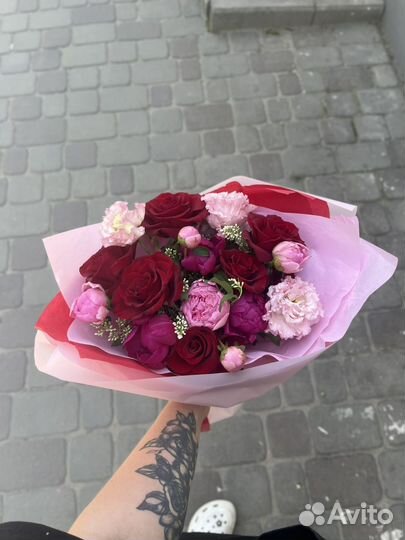 Пионы букет