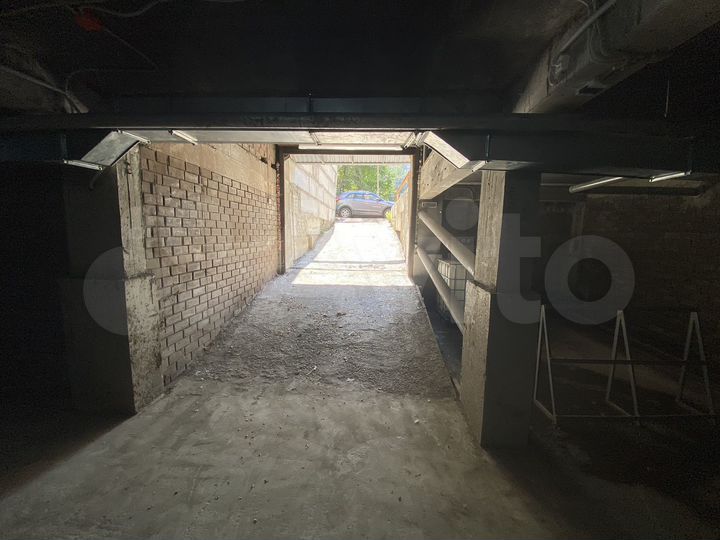 Машиноместо, 19 м²