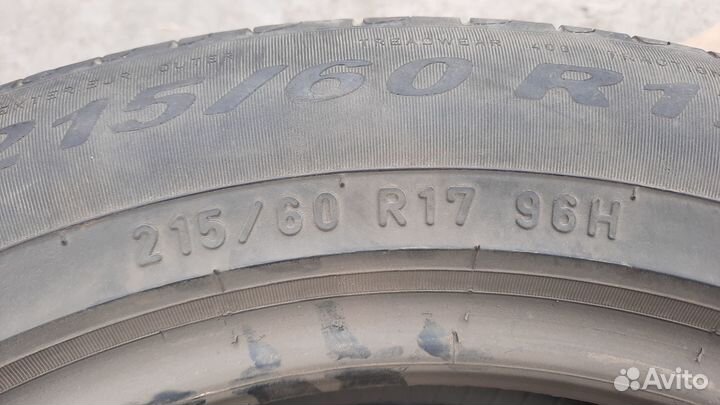 Pirelli Scorpion Verde 215/60 R17 96H