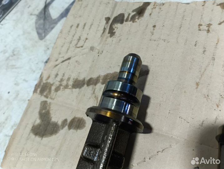 Вал балансировочный Skoda Octavia A5 1.8 CDA 2011