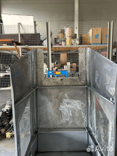 Капот для автогрейдера дз-98