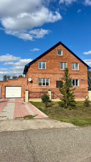 Дом 238 м² на участке 14 сот.