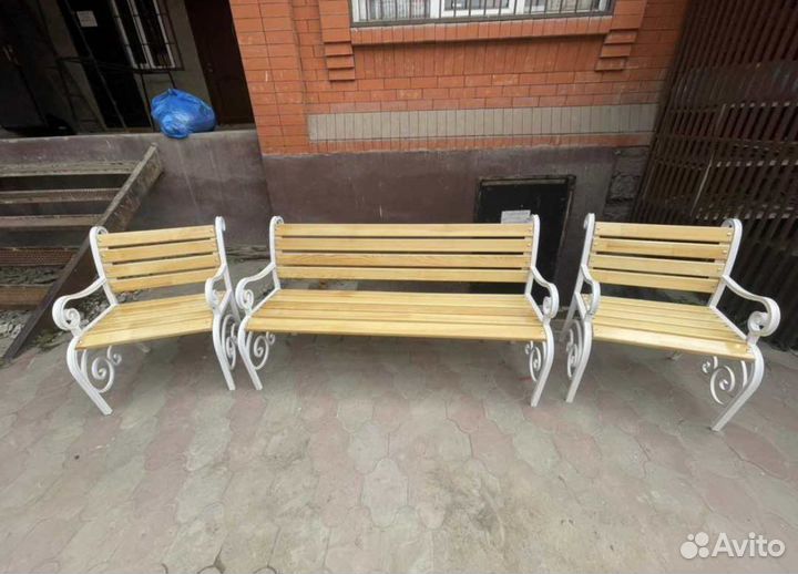 Лавочка садовая