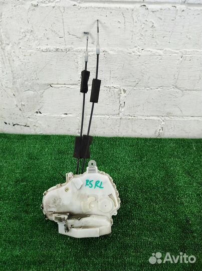 Замок двери задней левой Honda CR-V 3 (RE) 2009