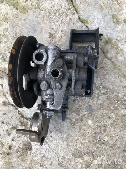 Насос гур Паджеро 2