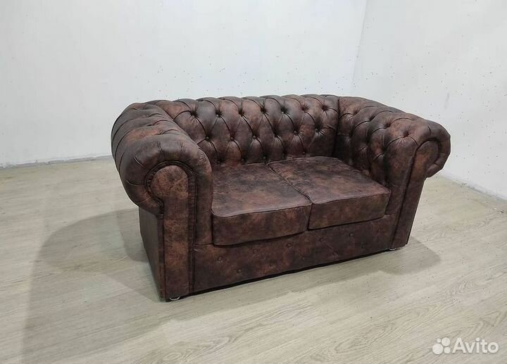 Диван Честер Велюр